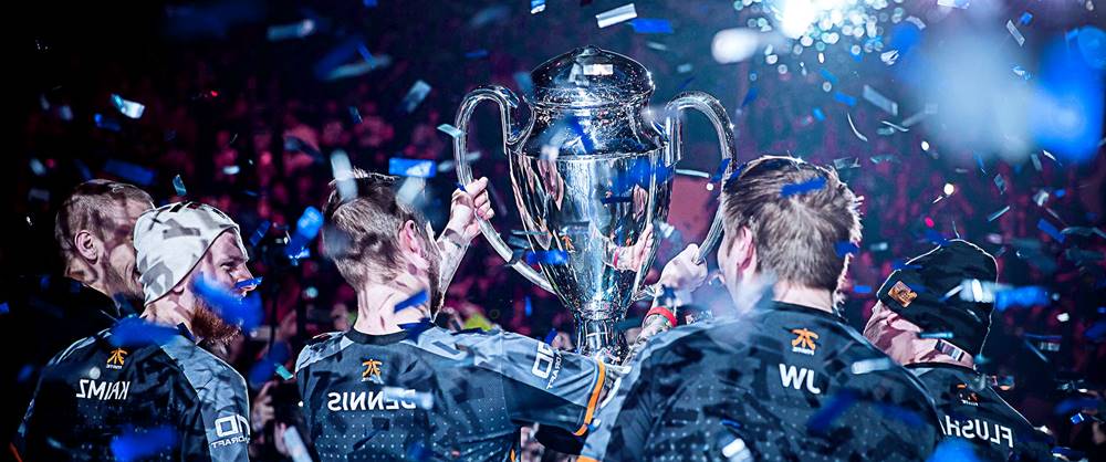 Victoire de Fnatic